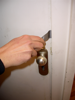 Multipick Türfallen-Öffnung Spachtel Türöffner 20 mm - Profi Tür Öffner  Werkzeug für schwergängige zugefallene Türen… : : Baumarkt
